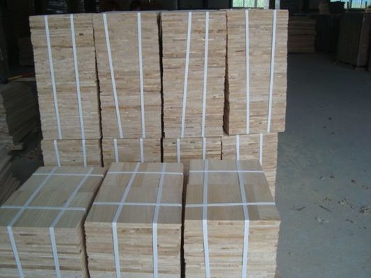 カラテ訓練用の耐久性のある木製の破板 厚さ6~50MM
