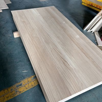 環境用E0/E1粘着剤 ワークショップの水分保護のための欧州松葉板に使用