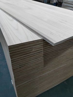 FSC100%認定 3mm-50mm ホワイトオーク・ブリーナーパネル